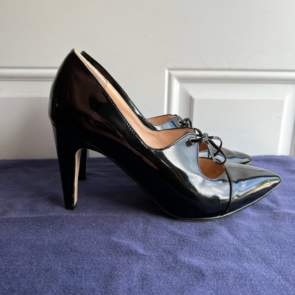 Sacha London black patent leather heels. Size 9